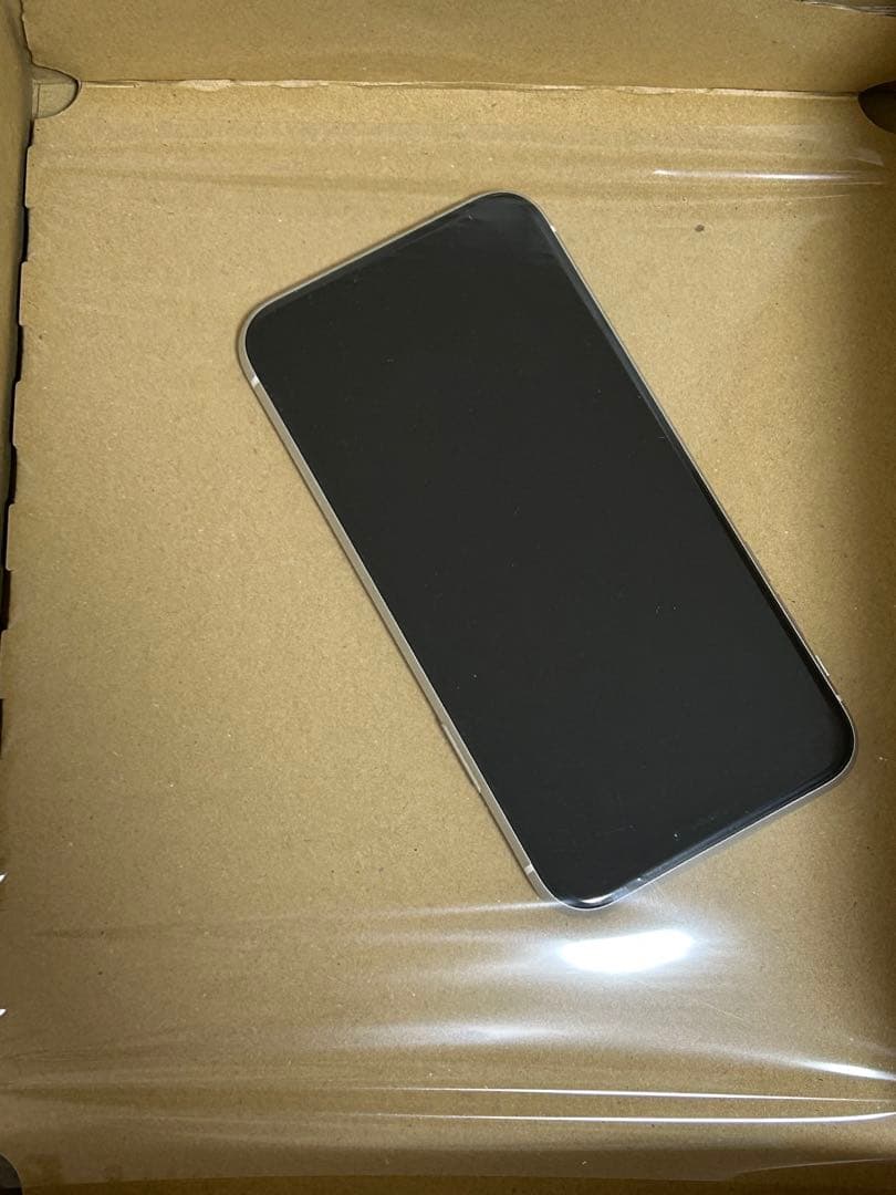 iPhoneⅩR 本体　128GB ホワイト Bランク】SIMフリー iPhoneXR 128GB ホワイト MT0J2J/A Apple A2106