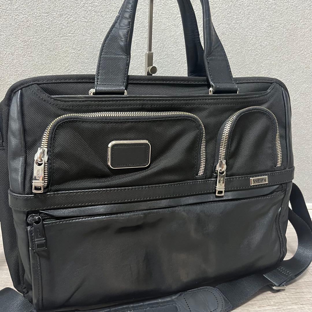 【美品】 TUMI ビジネスバッグ ALPHA3 BLACK CHROME 限定 トゥミ TUMI ビジネスバッグ アルファ 3 コンパクト ラージ スクリーン