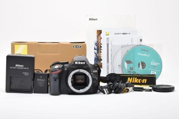 【美品】ニコン Nikon D3200 ボディ　《ショット数6200回》元箱付