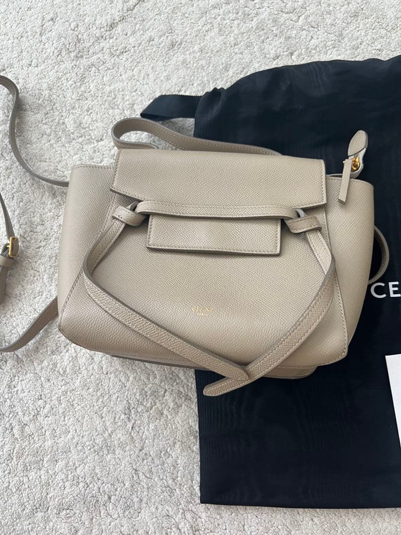 CELINE セリーヌ ベルトバッグナノ ライトトープ