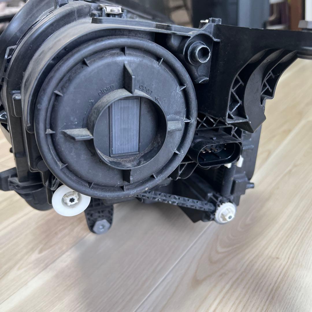 Mercedes-Benz gls400d ヘッドライト 左 ウインカー異常