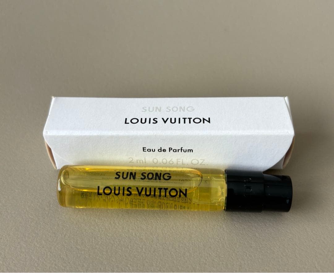 LOUIS VUITTON 】香水 SUN SONG 2ml サンソング - メルカリ