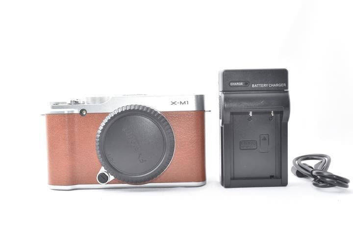 富士フィルム FUJIFILM X-M1 ボディ ブラウン 富士フイルム FUJIFILM X-M1 ボディ ブラウン 中古 C2120127544091