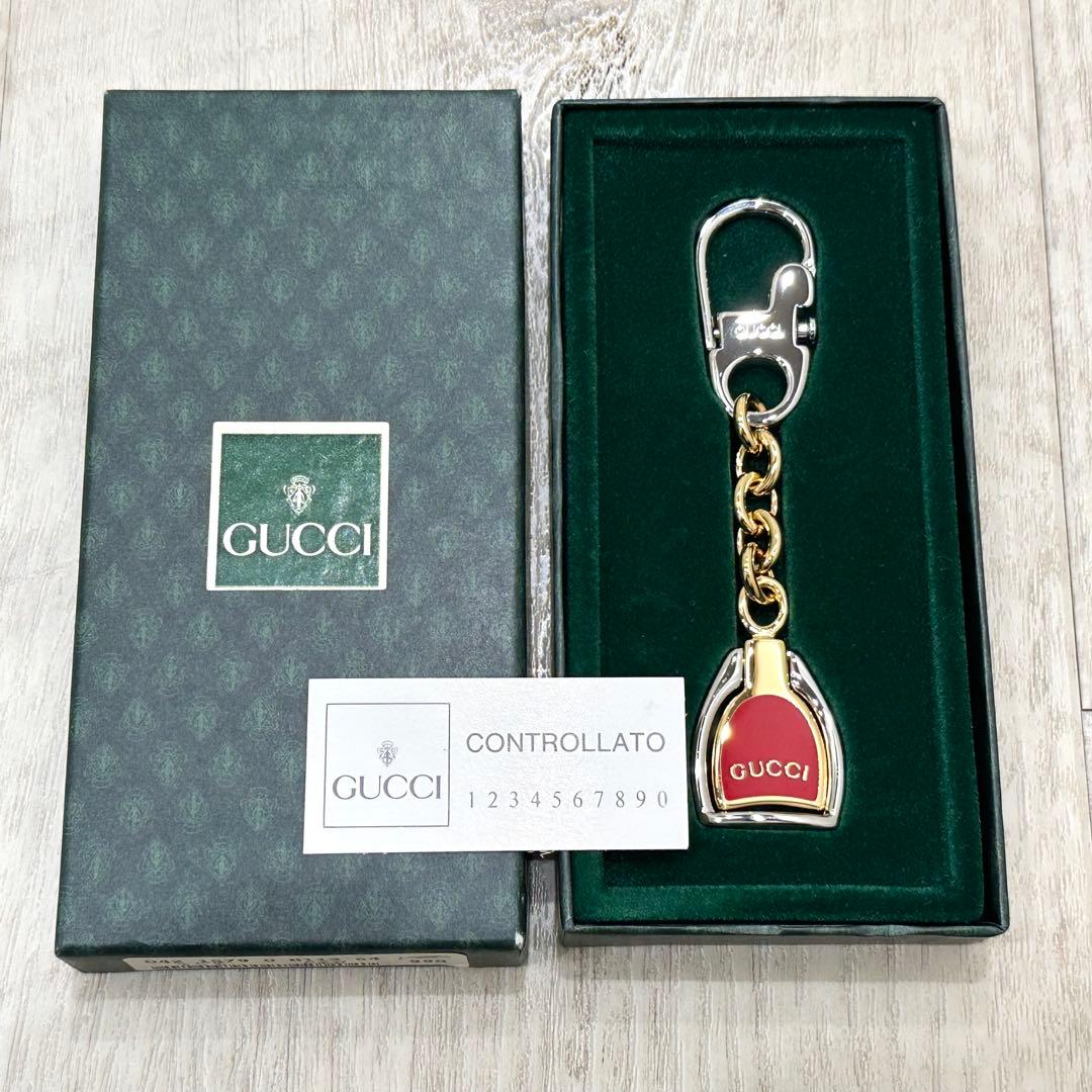 未使用】 GUCCI オールドグッチ キーホルダー スターラップ 鎧