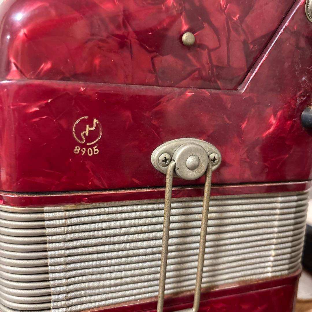 YAMAHA アコーディオン 赤 25鍵盤 8905 - メルカリ