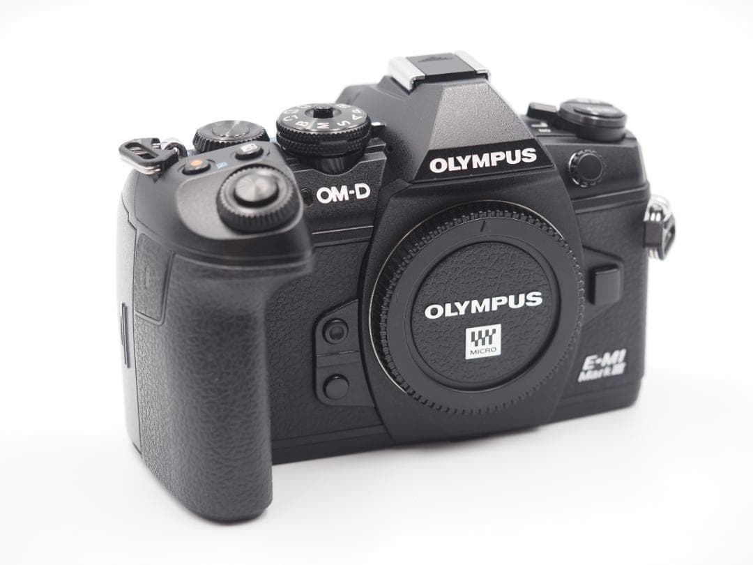 OLYMPUS OM-D E-M1MARKⅢ A Year with the Olympus OM-D E-M1 Mark III | Alex Roddie