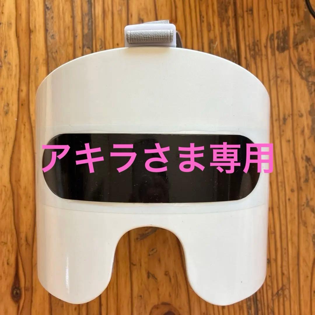 PLEASINGSAN （プリージングサン）美顔器 目元ケア　フェイシャルケア 楽天市場】PLEASINGSAN プリージングサン 目元 ケア EMS LED 顔 専用