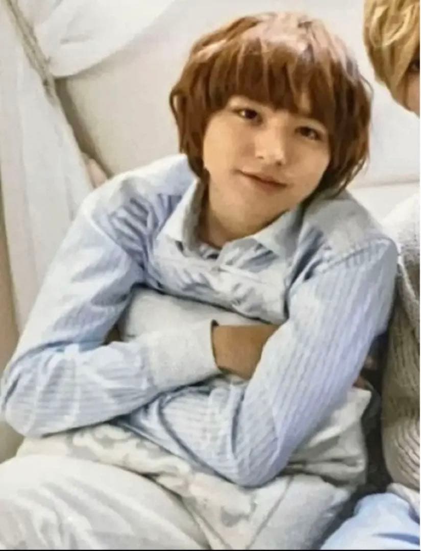 Hey!Say!JUMP 伊野尾慧☆公式写真 10枚セット☆Jロゴ 1枚☆109 - メルカリ