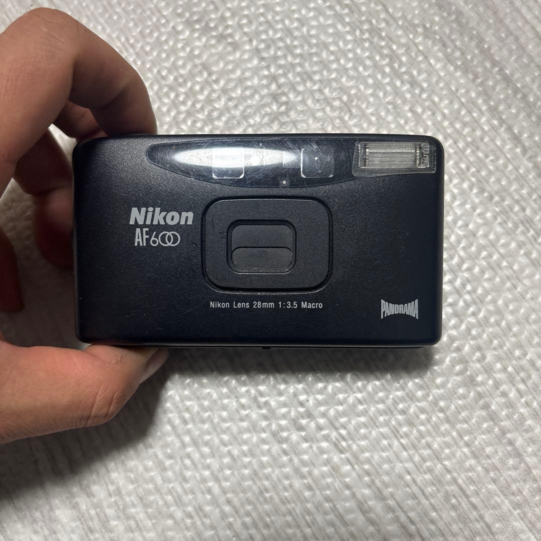 Nikon AF600 コンパクトフィルムカメラ - メルカリ