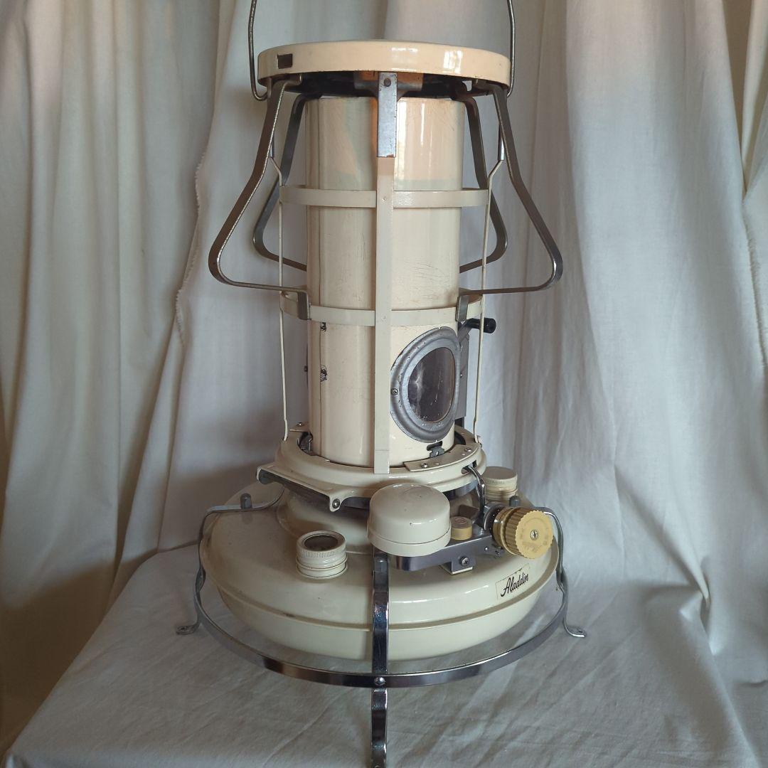 【昭和レトロ】アラジンストーブ 38型 デラックスブルーフレーム Aladdin（アラジン）ストーブ 38型（1975年） – zakka store towi