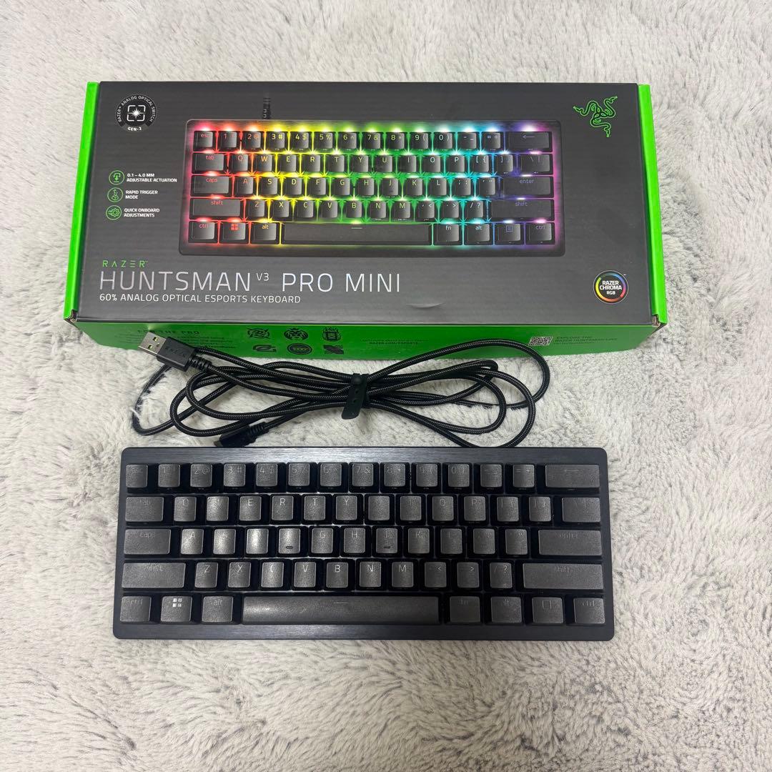 Razer Huntsman V3 Pro Mini キーボード本体 プロ向けのコンパクトな 60% キーボード - Razer Huntsman V3 Pro Mini