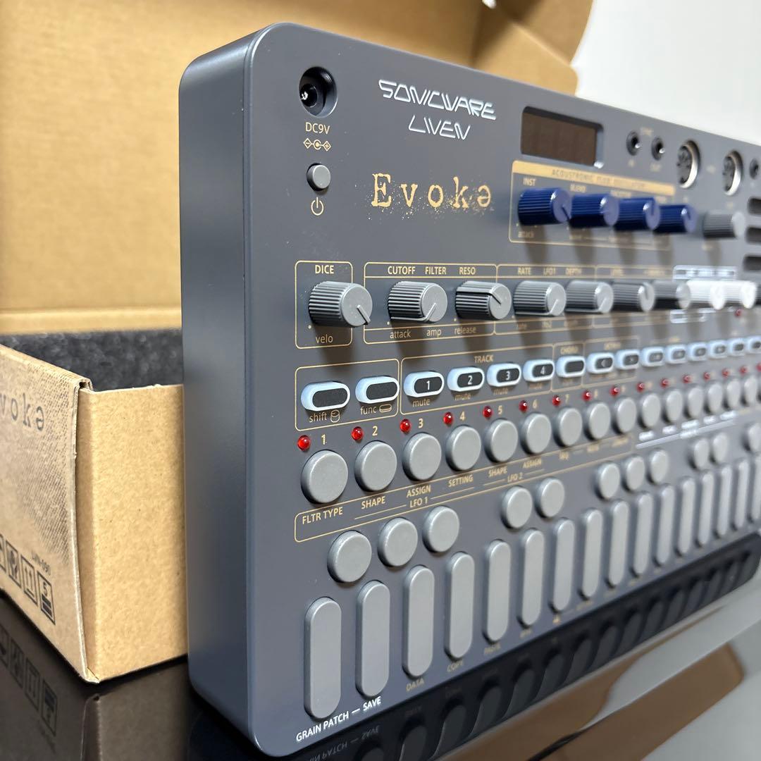 ほぼ未使用】 SONICWARE LIVEN Evoke シンセサイザー