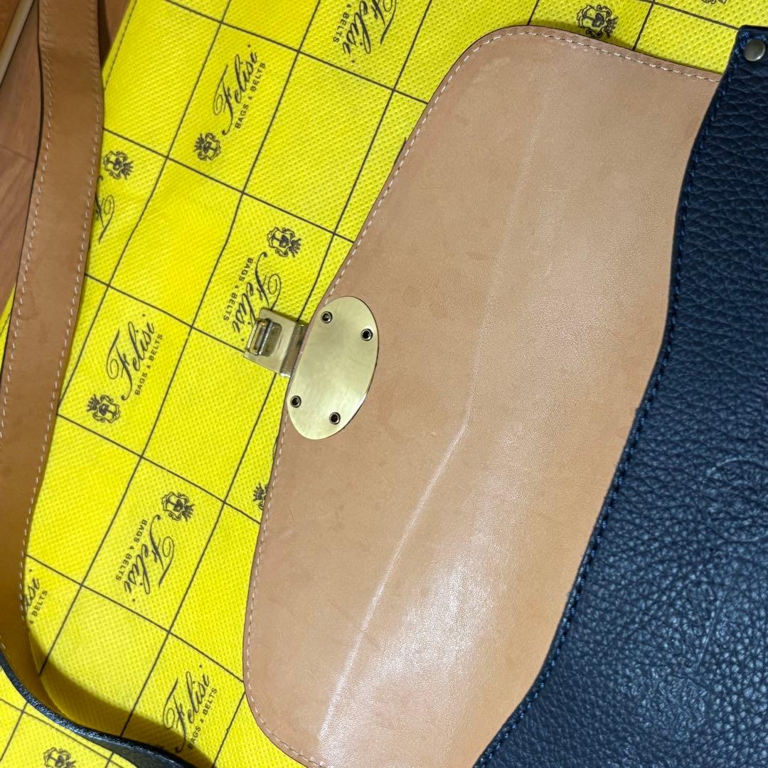 激レア！！【Felisi】 コレクションレザー ショルダーバッグ(ネイビー