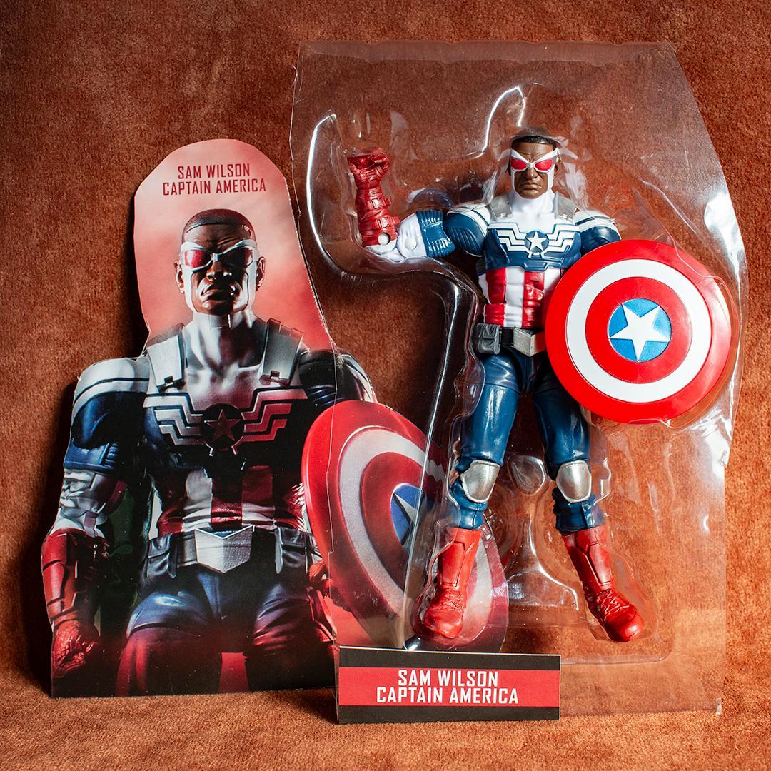 Hasbro マーベルレジェンド キャプテン・アメリカ (サム・ウィルソン
