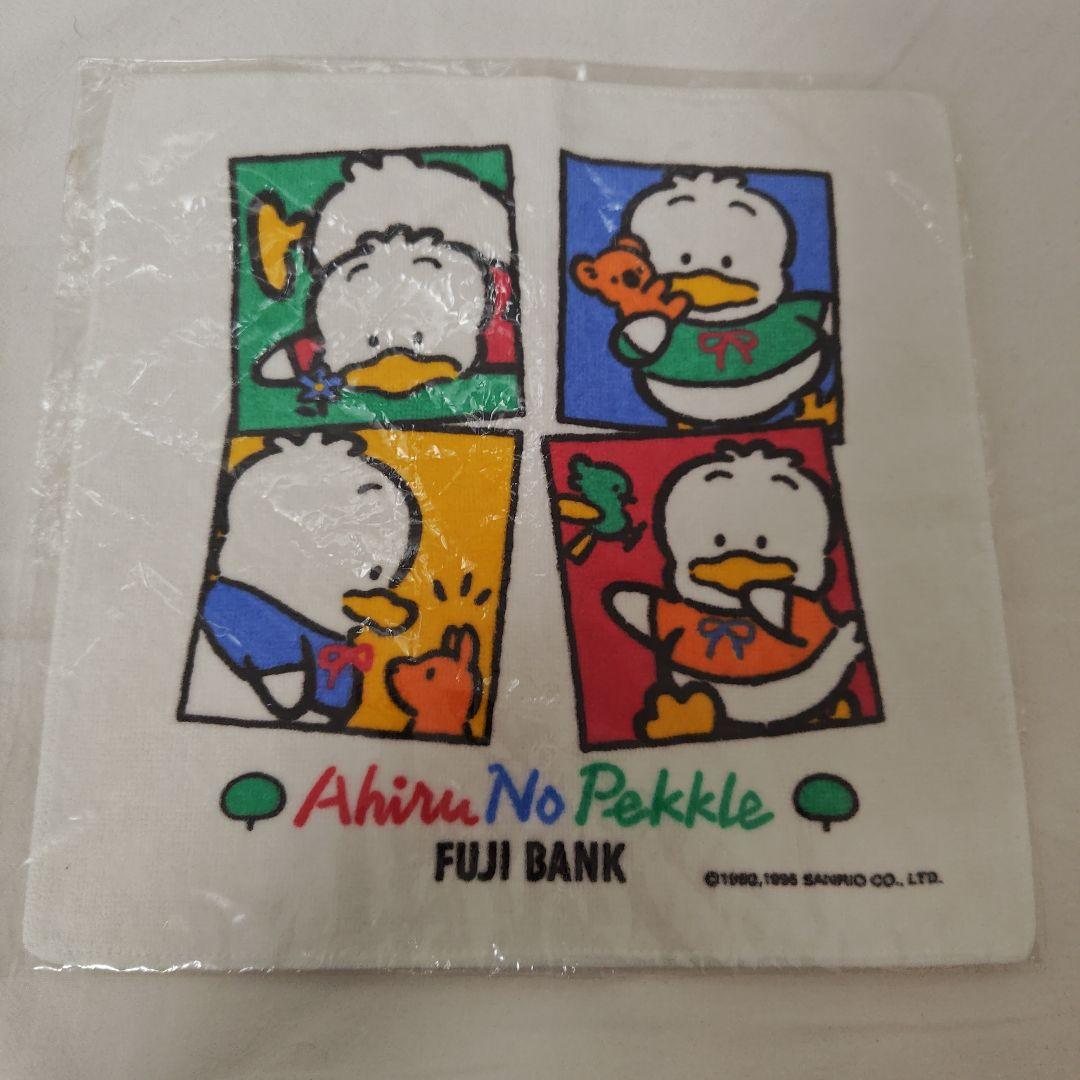 新品 未開封 あひるのペックル ハンカチ - メルカリ