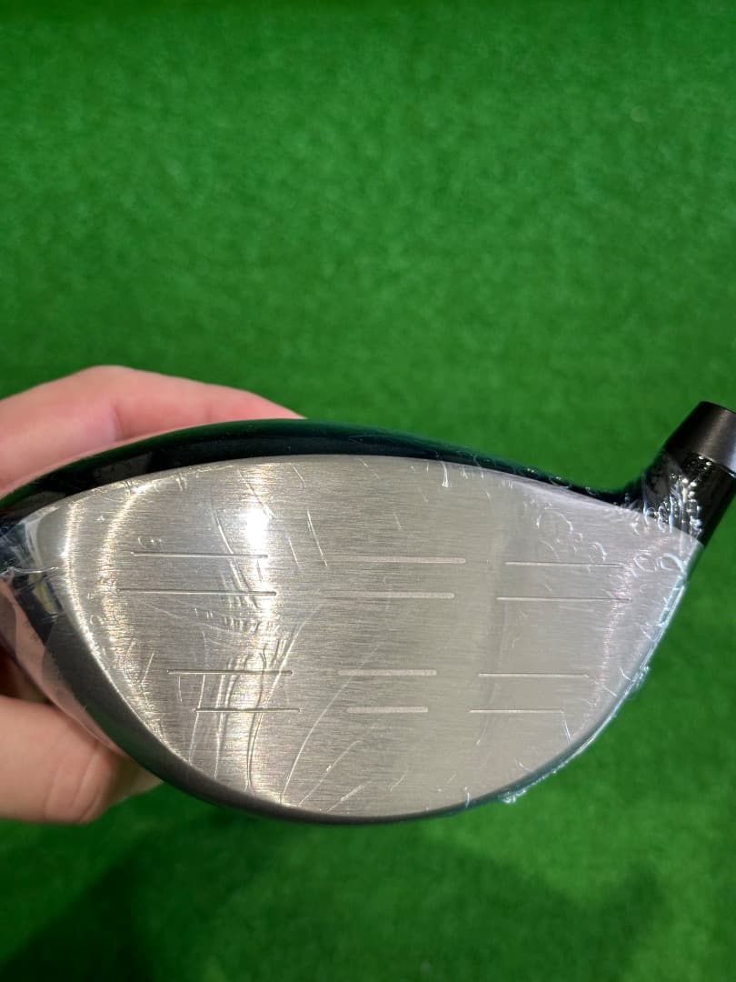 カムイ ドライバー 10.5度　199.3g　スリーブ式