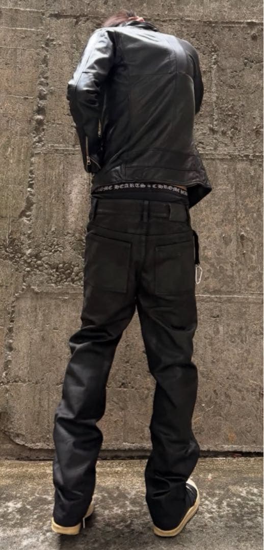 goar.archive STRAPPED STRAIGHT OIL PANTS