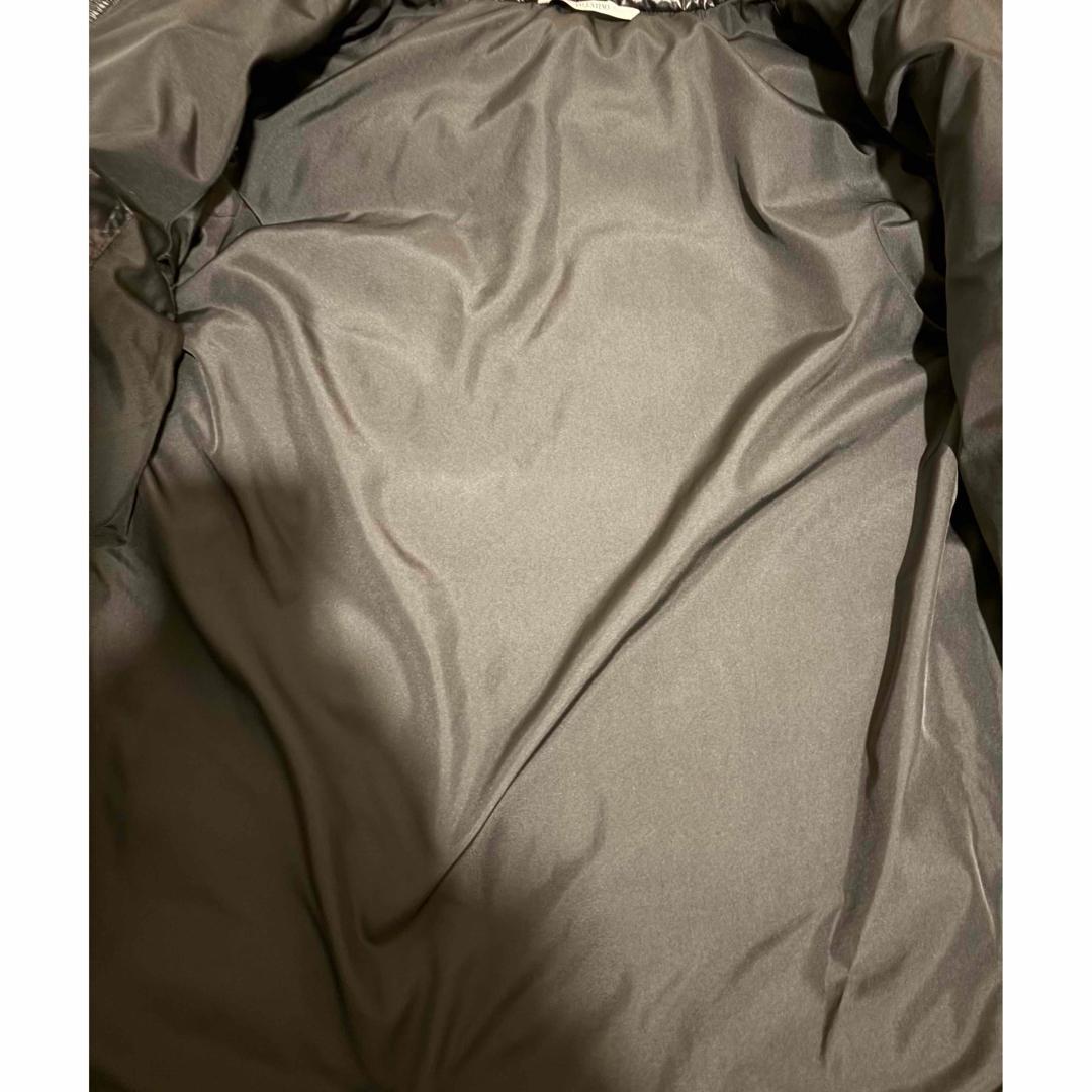 VALENTINO ダウンジャケット ビッグVロゴ フードなし 正規品 - メルカリ