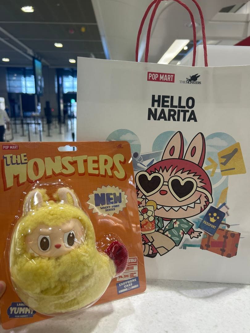 THE MONSTERS Wacky Mart エビフライ ラブブ - メルカリ