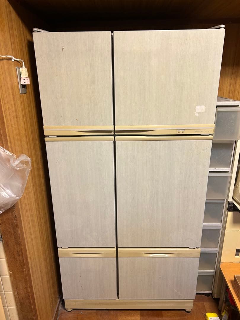 【1/31廃棄予定 直接引取歓迎】日立冷蔵庫 45XT 6ドア ホワイト 冷蔵庫 ： 日立の家電品