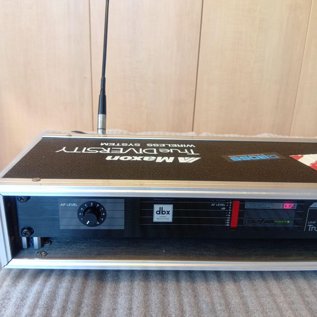 Maxon ワイヤレスシステム MS800 ギター用 純正ラックケース付き!!