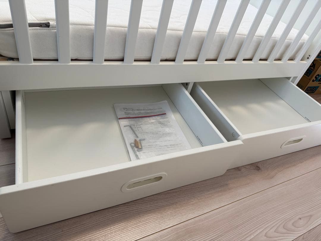 組立不要☆IKEA ベビーベッド STUVA ストゥヴァ(マットレス、シーツ付