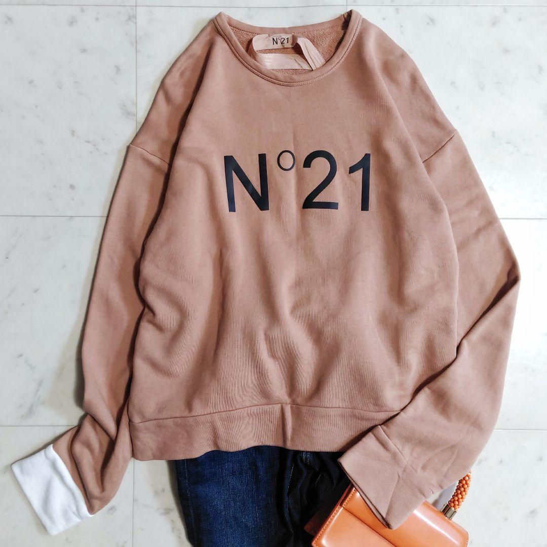 美品♪ サイズ42・LL N°21 ヌメロヴェントゥーノ ビッグロゴ スウェット N°21（ヌメロヴェントゥーノ） トレーナー E032 6329 レディース