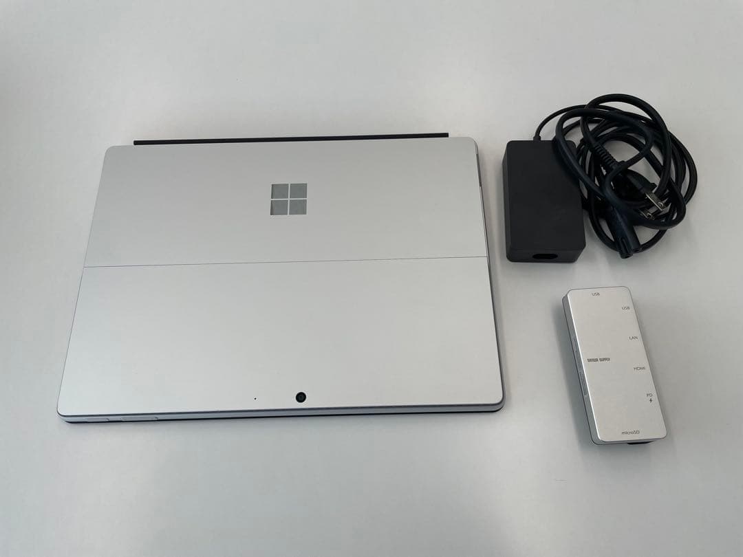 Surface Pro 第11世代 13インチ LCDモデル　純正キーボード Amazon.co.jp: 【マイクロソフト 公式ストア限定】2点セット: Surface