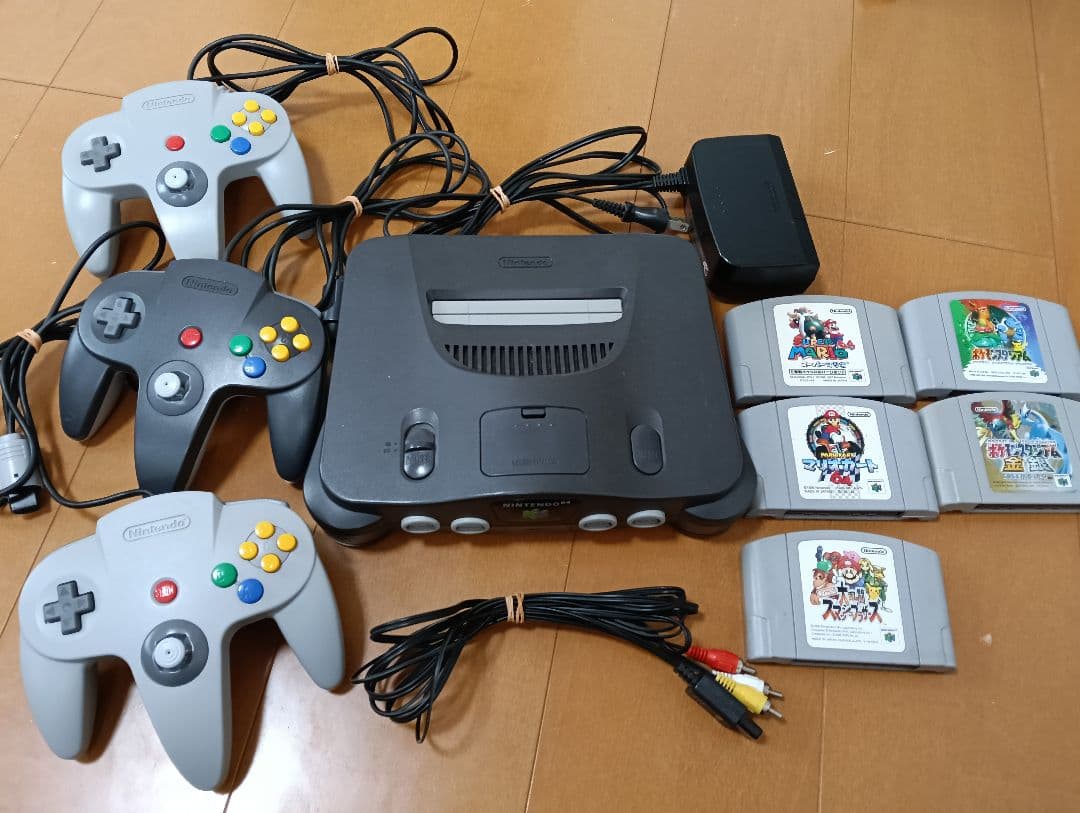 NINTENDO64本体、コントローラー、カセットのまとめ売り（動作確認済み