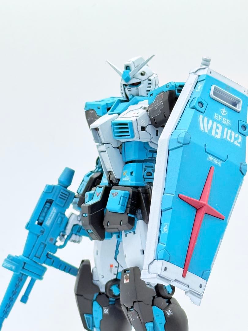 【塗装済】 RGガンダム2.0 初音ミクカラー塗装 塗装済】 RGガンダム2.0 初音ミクカラー塗装 - メルカリ