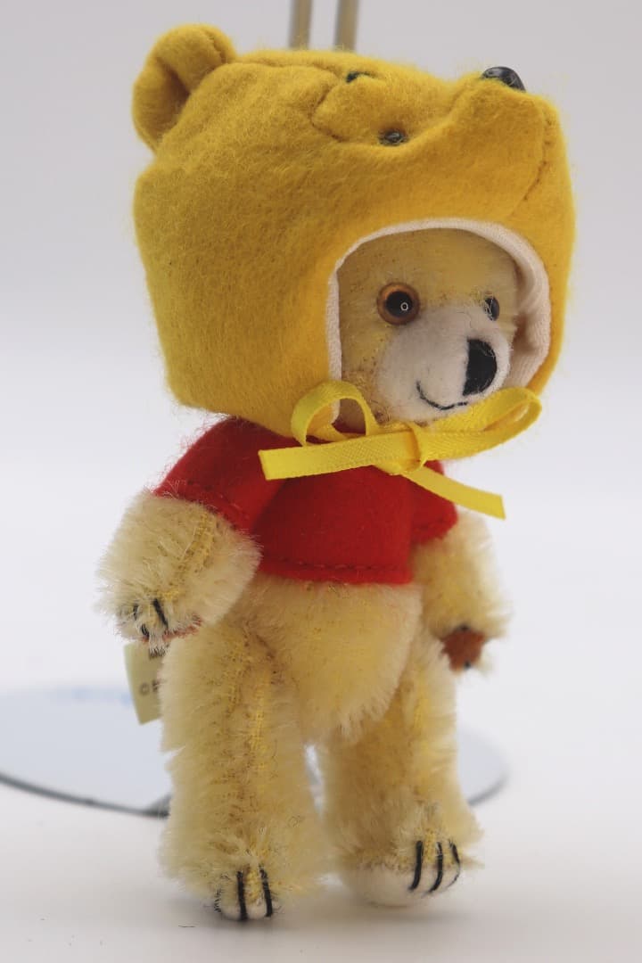 Winnie the Poohメリーソー 9cmミニチュアサイズくまのプー72番 - メルカリ