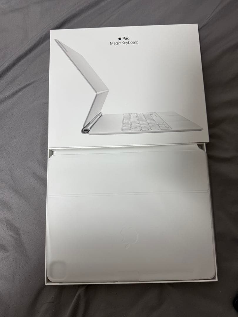 Apple Magic Keyboard Pro 12.9インチ ほぼ未使用. Amazon.com: Apple Magic Keyboard for 12.9-inch iPad Pro (Previous