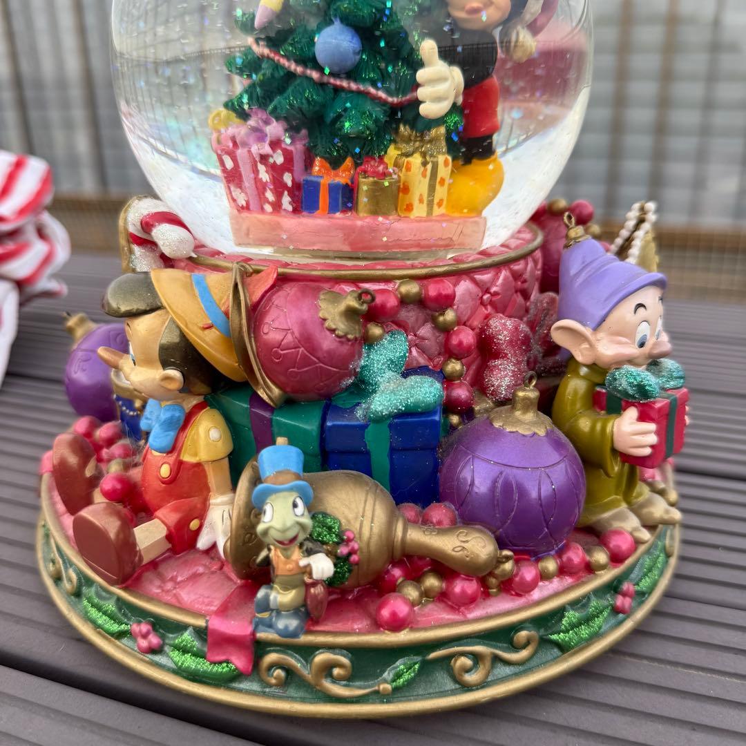 ディズニーミッキーピノキオ白雪姫ダンボアリス スノー グローブ