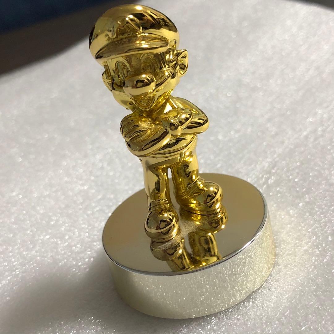クラブニンテンドー ゴールドマリオフィギュア ゴールデンマリオ像