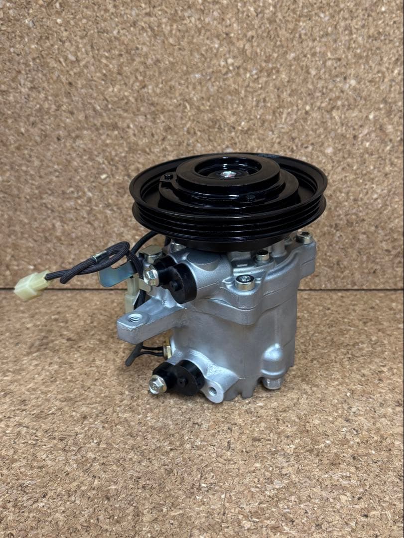 L375Sタント リビルトACコンプレッサー 未使用 長期保管 L175Sムーブ