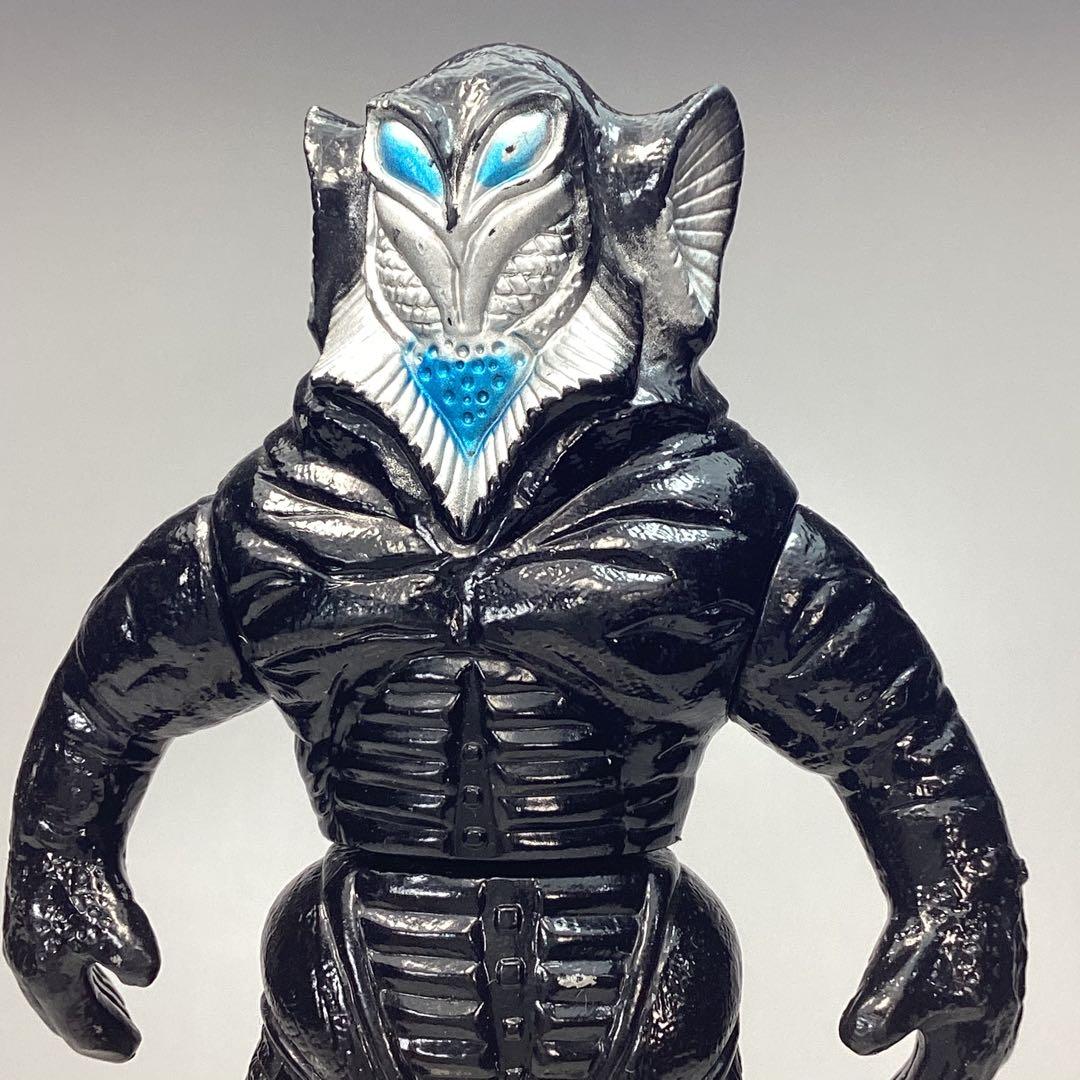 80年代'硬質ソフビ'ウルトラ怪獣くん メフィラス星人 - メルカリ