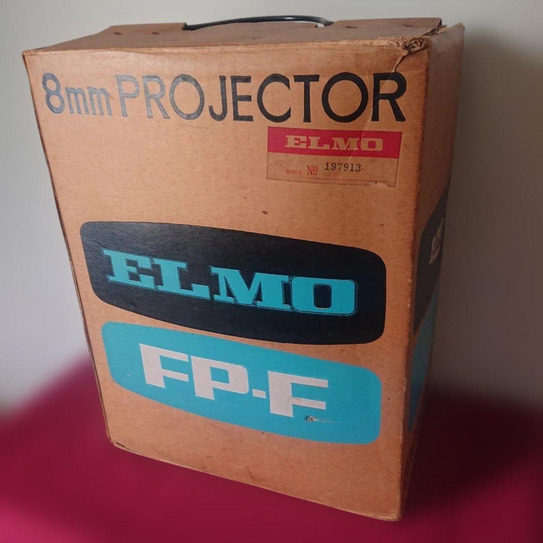 昭和希少製品、ELMO P.F.F. 映写機 ホワイト/ブラック箱付通電稼働ok