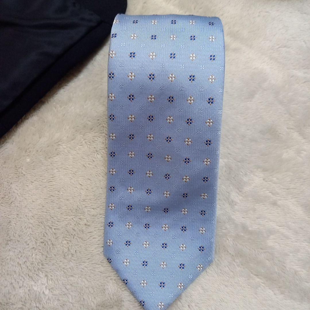 美品】AOKI MAJI スーツ ネイビー A6 おまけ付き - メルカリ