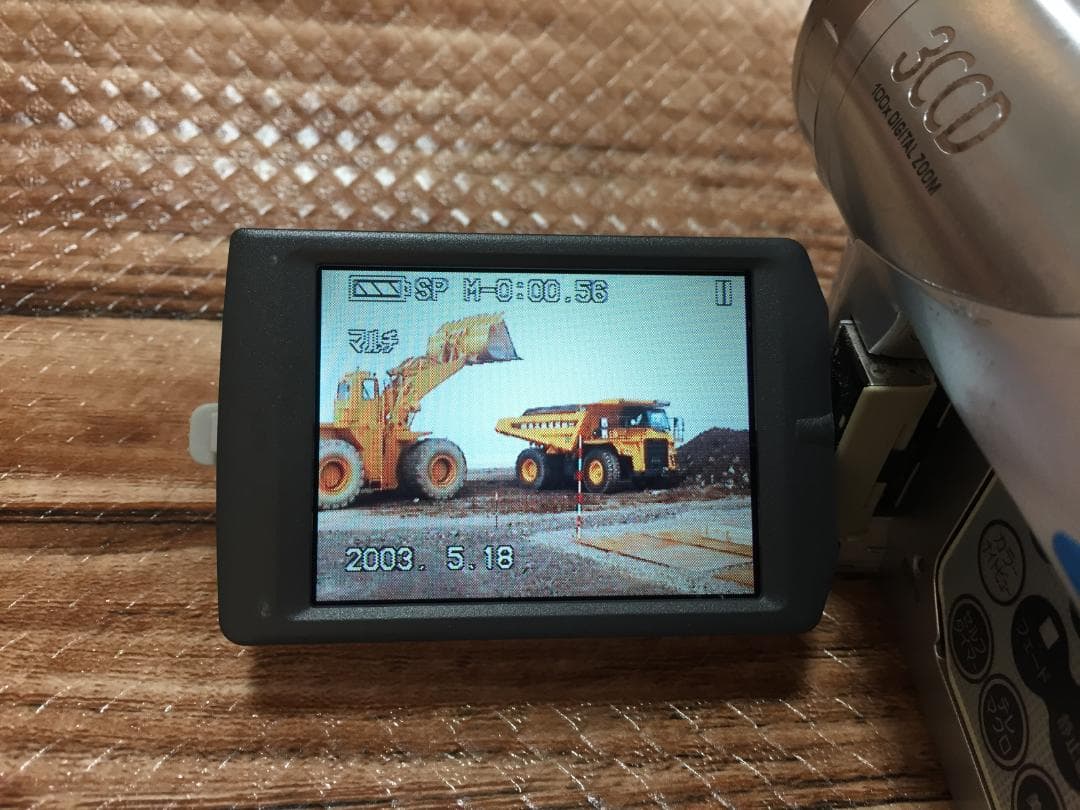 撮影再生ダビングOK　Panasonic　NV-GS70　付属品あり　動作良好