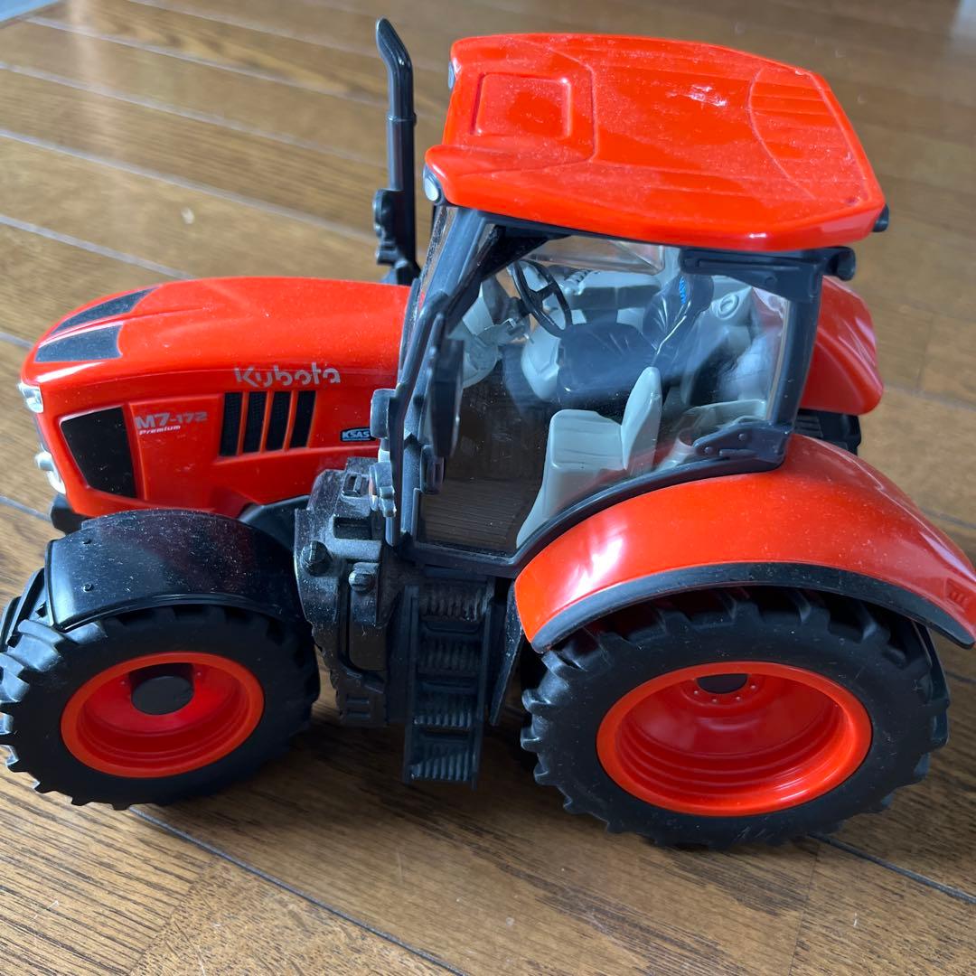 ⭐︎レア⭐︎非売品 Kubota M7-172プレミアム トラクター ミニカー