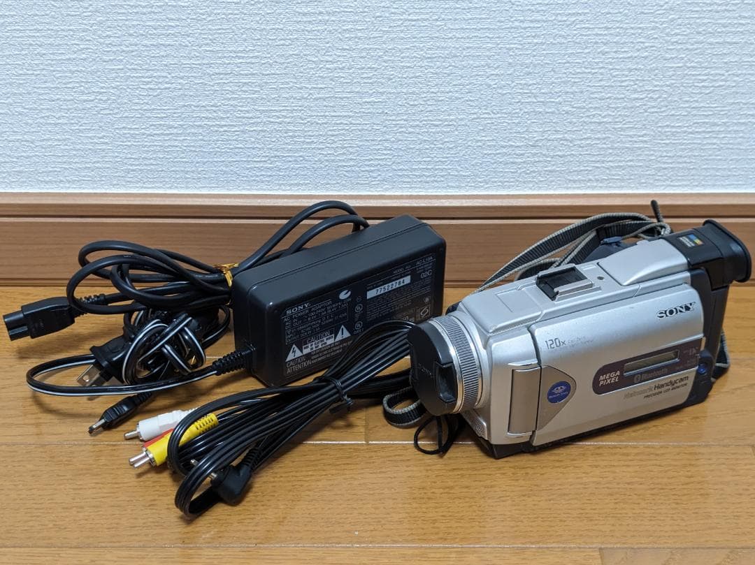SONY DCR-TRV50 miniDVビデオカメラ ダビングに Amazon.co.jp: SONY ソニー DCR-TRV50 デジタルビデオカメラレコーダー
