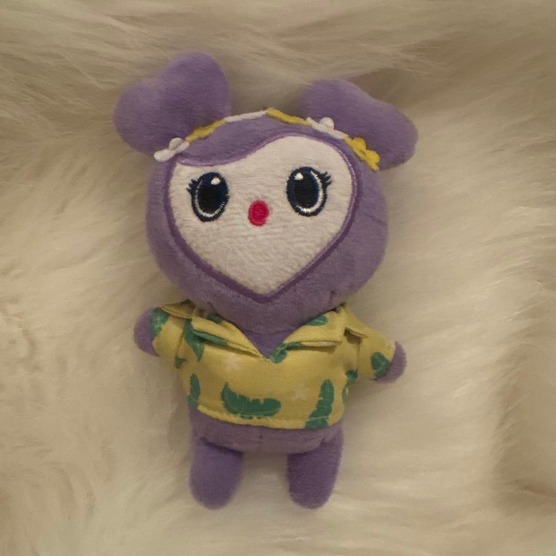 TWICE サブリー サナ Hawaii POPUP ラブリー バッグチャーム - メルカリ