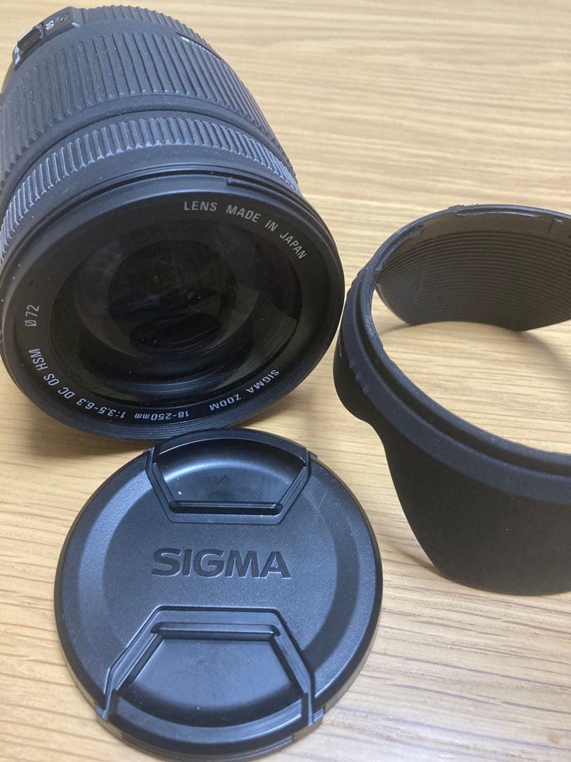 SIGMA 18-250mm f/3.5-6.3 DC OS HSM【美品】