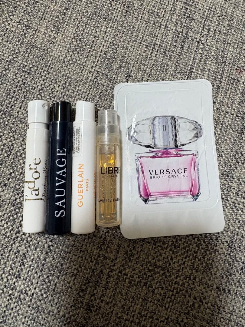 香水サンプルセット J'adore Sauvage Libre Versace - メルカリ