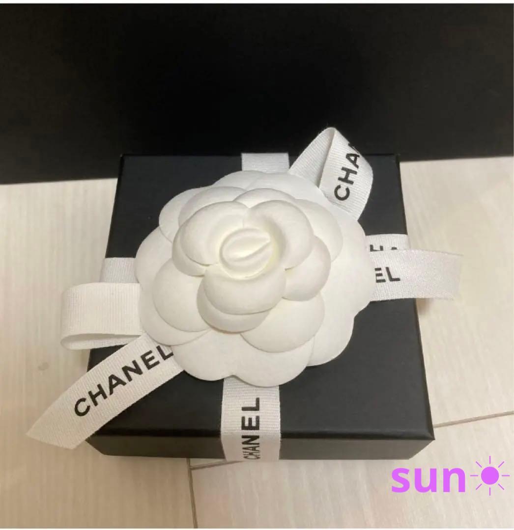 CHANEL キラキラストラス定番ブローチ 新品 2022 aw - メルカリ