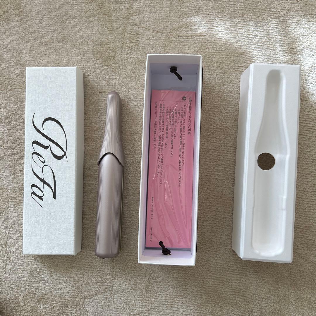 リファフィンガーアイロン ST シャンパンゴールド コンパクトな