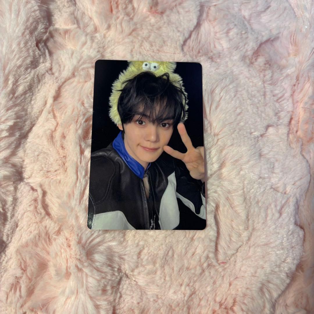 ギュビン 7000円 トレカ here&now ゼベワンzerobaseone - メルカリ