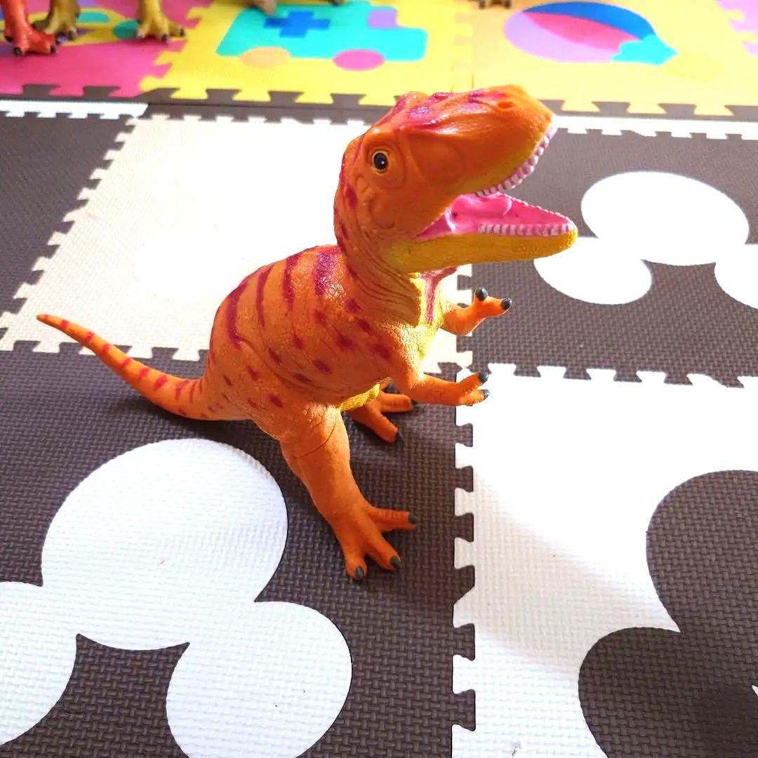 Favorite Brachiosaurus 巨大 恐竜 11体セット 柔らか - メルカリ