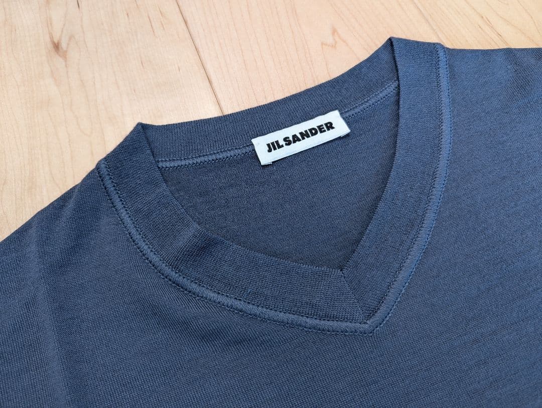 美品】JIL SANDER ブルーグレー Vネックニット