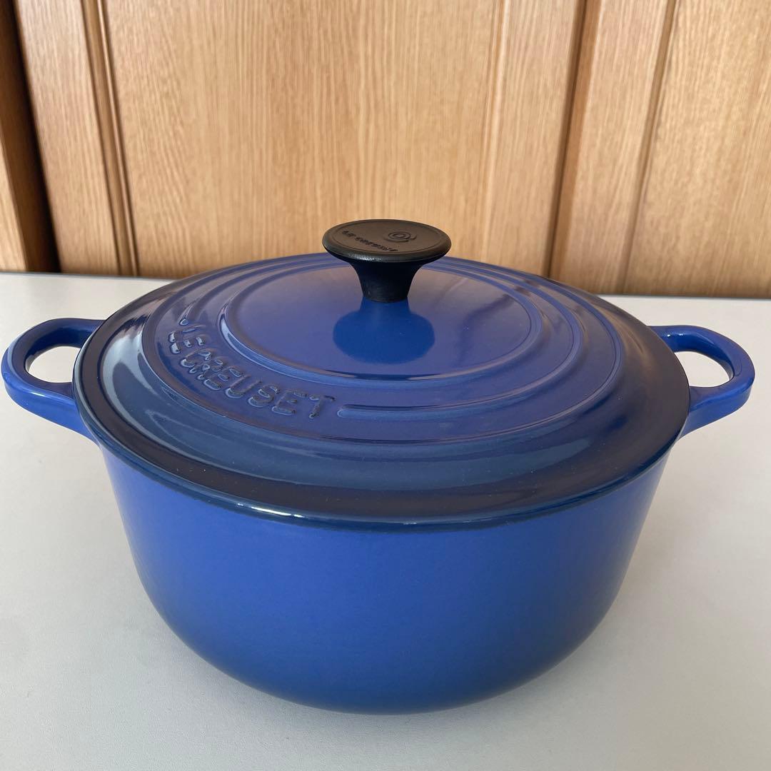 美品 ル クルーゼ ココットロンド 両手鍋 希少色 青 ブルー Amazon | ル・クルーゼ ルクルーゼ Le Creuset 両手鍋 シグニチャー